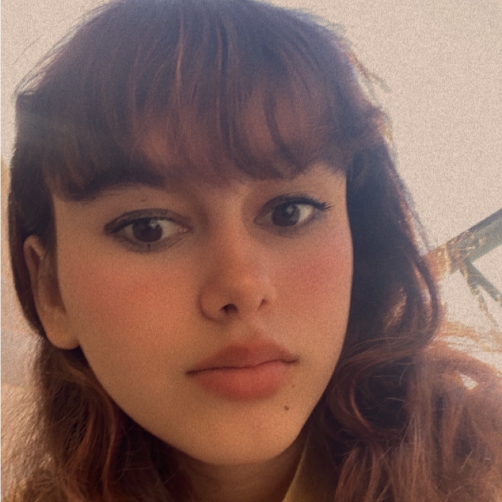 Meet your Posher, Abigail